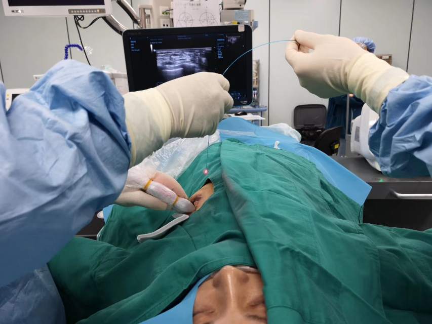 乳腺结节到底该怎么治疗,开刀,旋切还是消融?