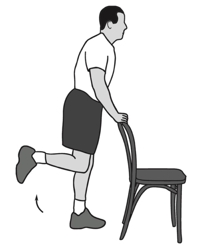 10个每组,3组每次 目标肌肉:腘绳肌 方法: 手扶椅背或墙壁,双脚分开