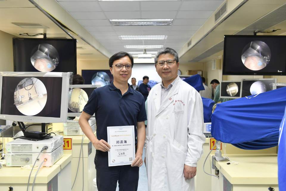 红河州第三人民医院耳鼻咽喉头颈外科在克服科室医生短缺的情况下